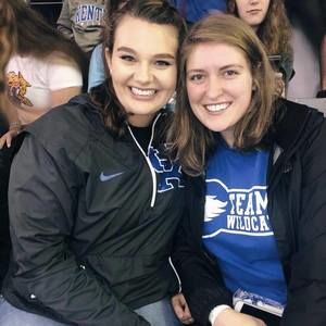 Meet your Posher, Courtney